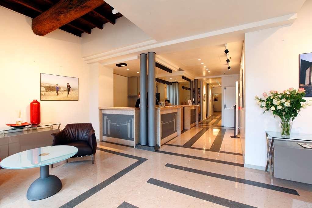 Hotel Annunziata Феррара Интерьер фото